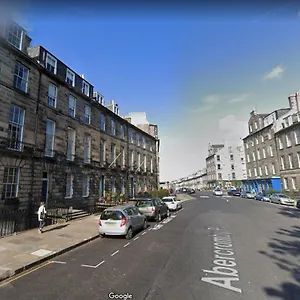  Apartment Beautiful New Town United Kingdom